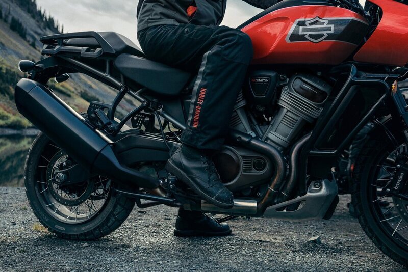 <b>250902-26-ra1250s-panamericaspecial-beautyadditionaljcflat.tif[5648_-1xoxarxbg(white)]</b>