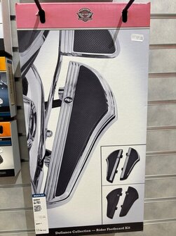 DEFIANCE RIDER FOOTBOARD KIT CHROME 50500640