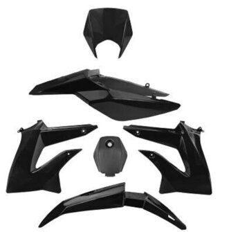 Muovisarja, Musta, Derbi Senda DRD X-Treme 11-17, Gilera RCR,SMT 11-17