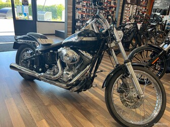 Harley-Davidson Softail FXST Softail Standard 2003