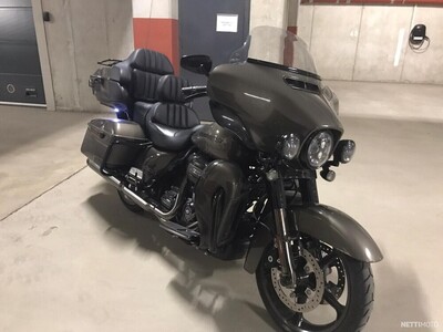 Harley-Davidson CVO  2021