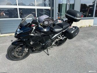 Suzuki GSX 1250 FA 2011