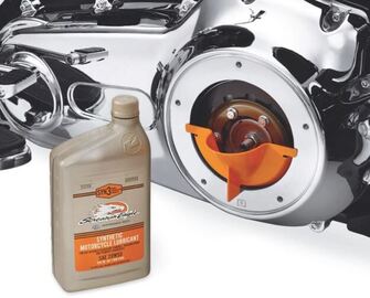 Harley-Davidson ensiö-öljyn täyttösuppilo