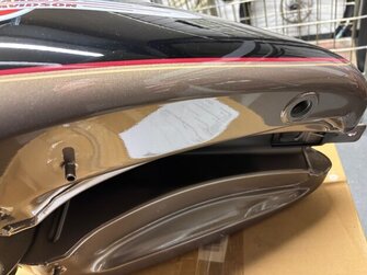 FUEL TANK,FLSTC/I,SMOKEY GOLD/BLACK W P/S 62207-04BJH