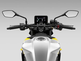 Honda CB750 Hornet E-Clutch 2026