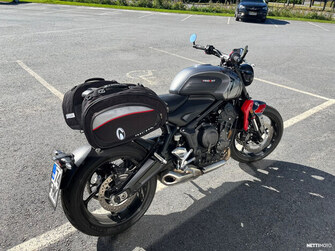 Triumph Trident  2023
