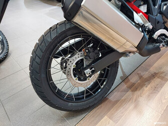 Honda CRF 1100L Africa Twin 2025