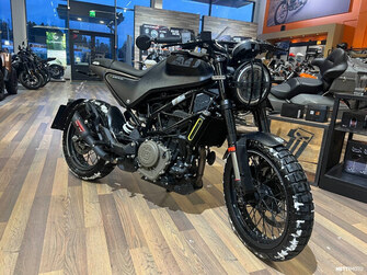 Husqvarna Svartpilen 401 2022