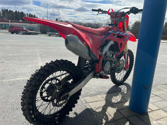 Honda CRF 250 R 2024