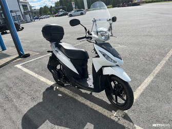 Suzuki UK110  2016