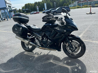 Suzuki GSX 1250 FA 2011