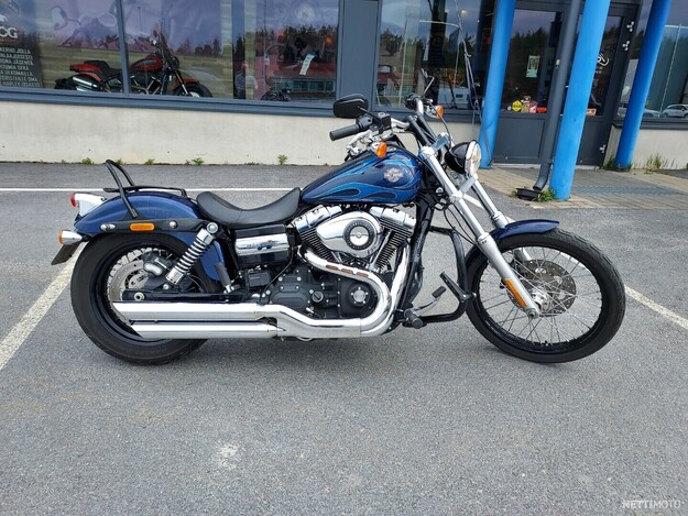 Harley-Davidson Dyna FXDWG Dyna Wide Glide 2012