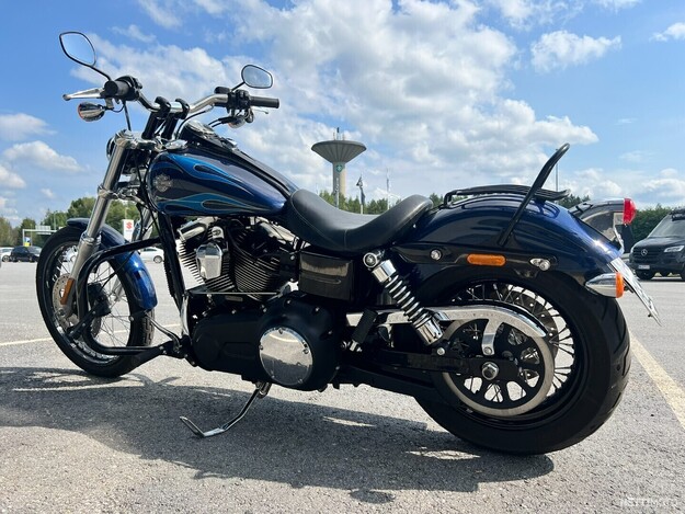 Harley-Davidson Dyna FXDWG Dyna Wide Glide 2012