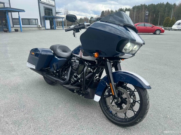 Harley-Davidson Touring  2021