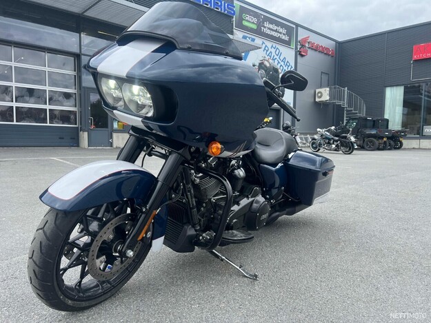 Harley-Davidson Touring  2021