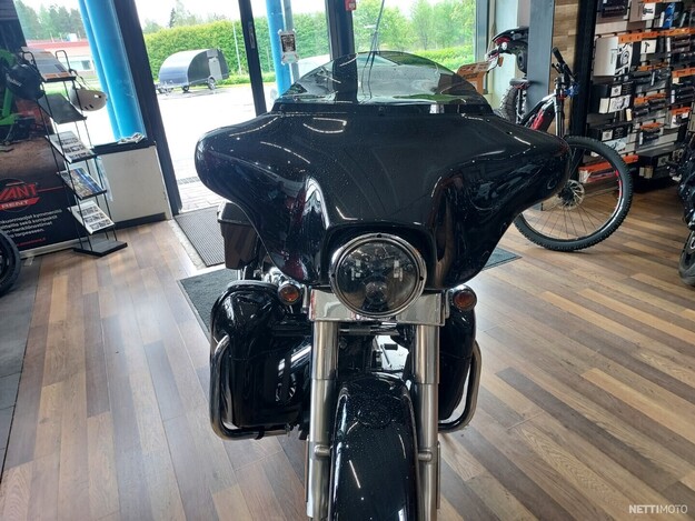Harley-Davidson Touring FLHXI Street Glide 2011