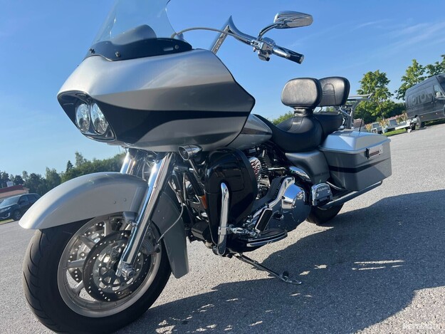 Harley-Davidson Touring FLTRI Road Glide 2006