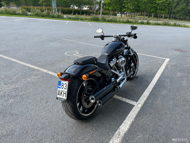 Harley-Davidson Softail Breakout 2018