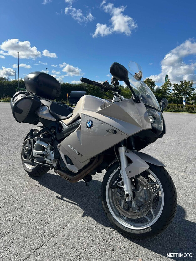 BMW F 800 ST 2010
