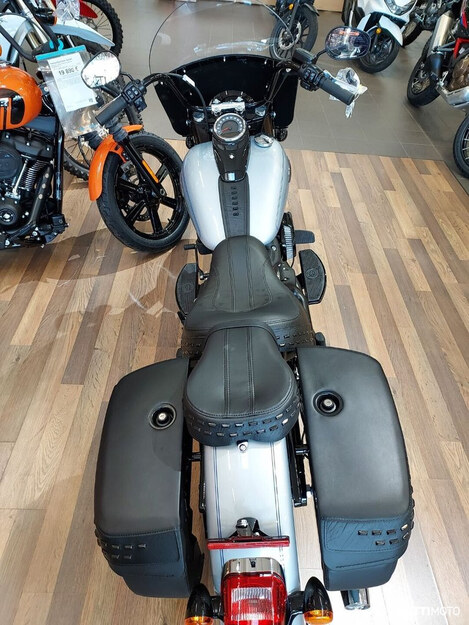 Harley-Davidson Softail FLSTI Heritage Softail 2024