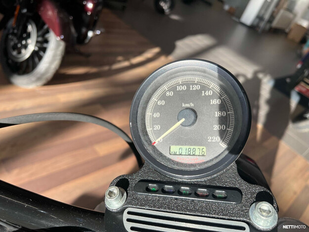 Harley-Davidson Sportster XL 883 L Sportster Low 2006