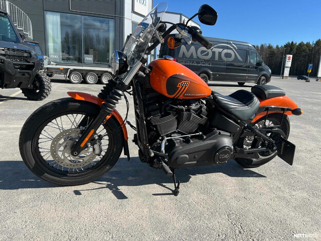 Harley-Davidson Softail Street Bob 2022