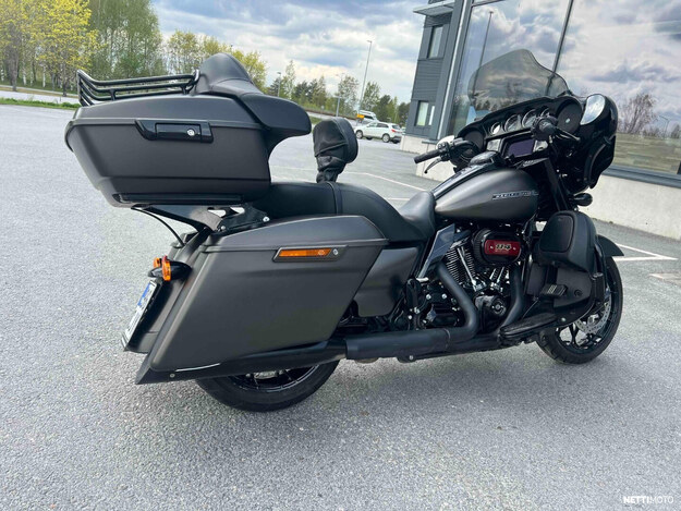 Harley-Davidson Touring FLHXS 2020