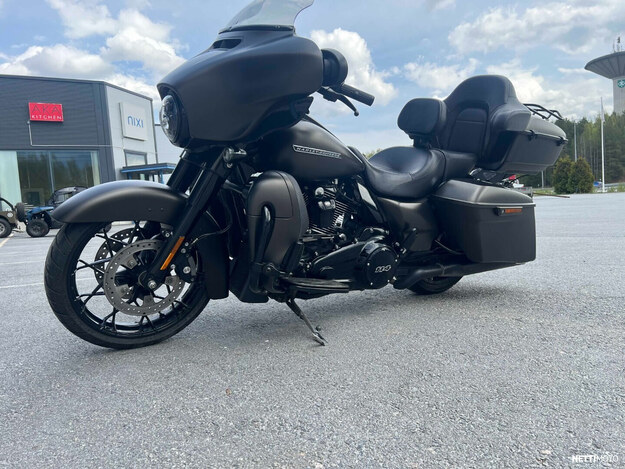 Harley-Davidson Touring FLHXS 2020