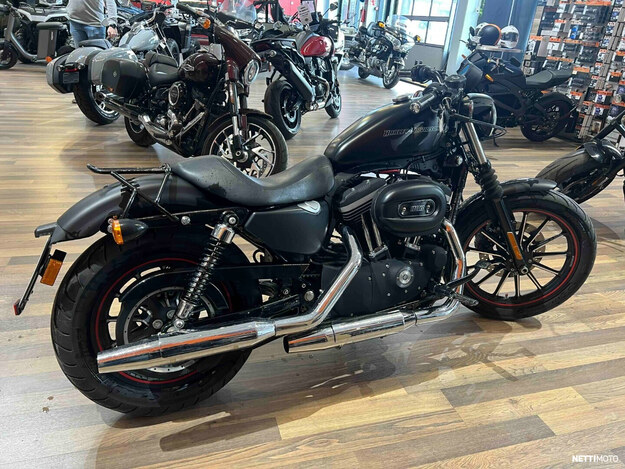 Harley-Davidson Sportster XL 883 N IRON 2011