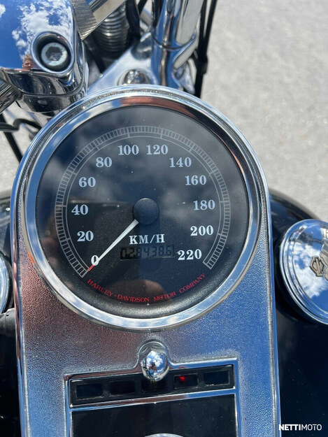 Harley-Davidson Softail FLST Softail 1998