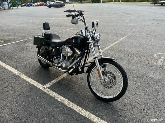 Harley-Davidson Softail FXST Softail Standard 2005
