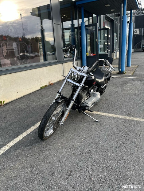 Harley-Davidson Softail FXST Softail Standard 2005