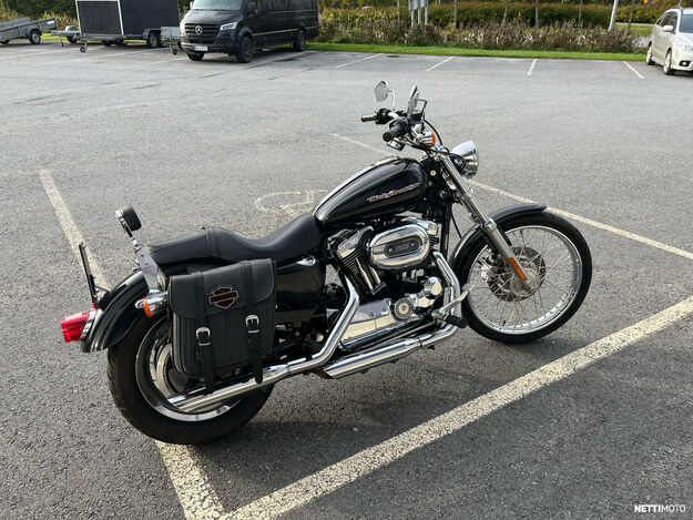 Harley-Davidson Sportster XL 1200 C Sportster Custom 2006