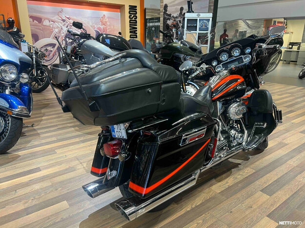 Harley-Davidson CVO  2007