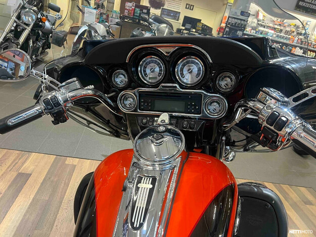 Harley-Davidson CVO  2007