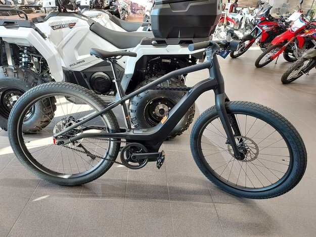 Serial 1 Mosh/Cty - L - koko - ajettu 1km 